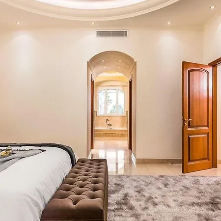 Crown Royal Luxury Estates Villa